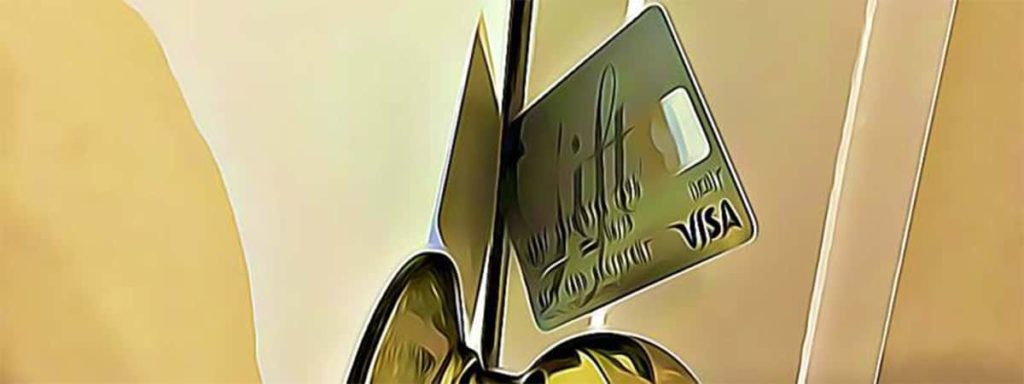 Unlock door using credit card - Locksmith in Dubai