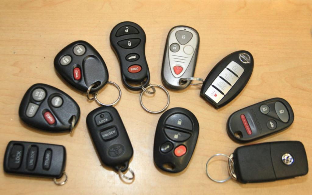 Car Key Replacement - Locksmith in Dubai